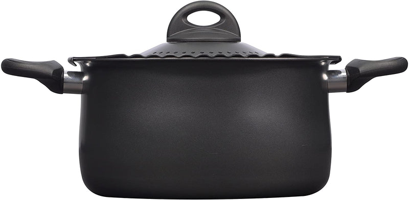 Bialetti Oval 5 Quart Pasta Pot with Strainer Lid, Nonstick