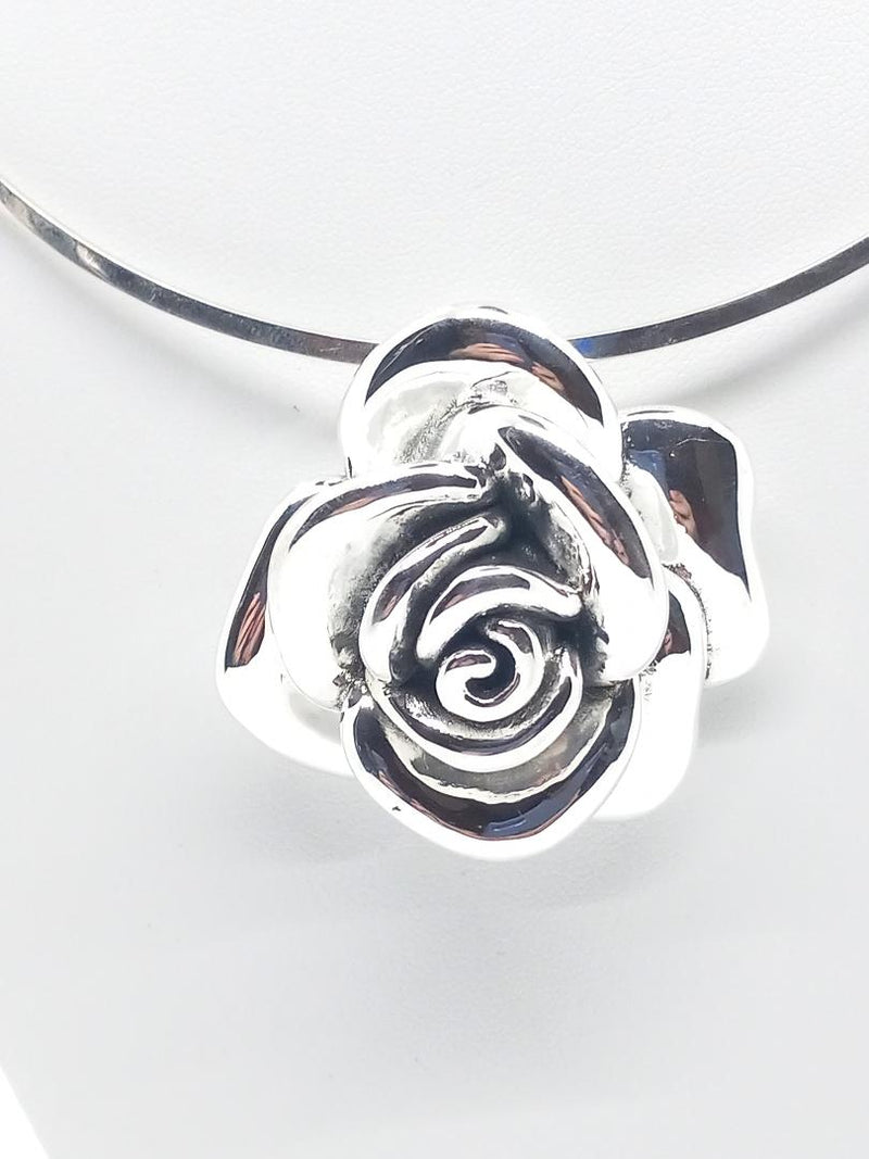 Rose Necklace