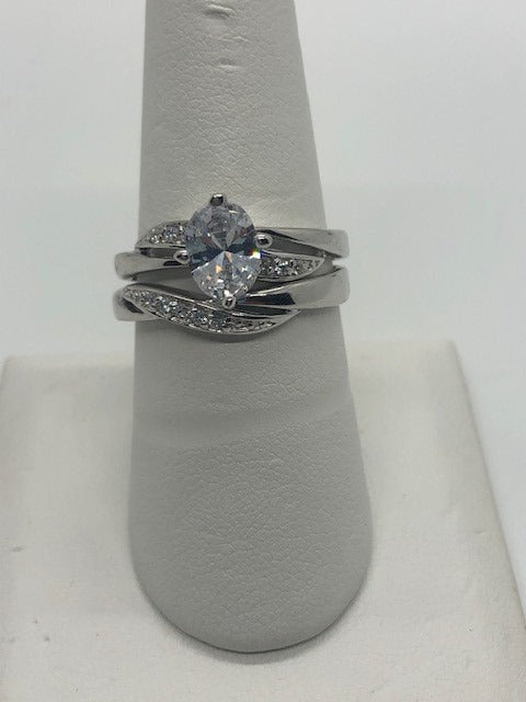 2 pc Oval Wedding Set